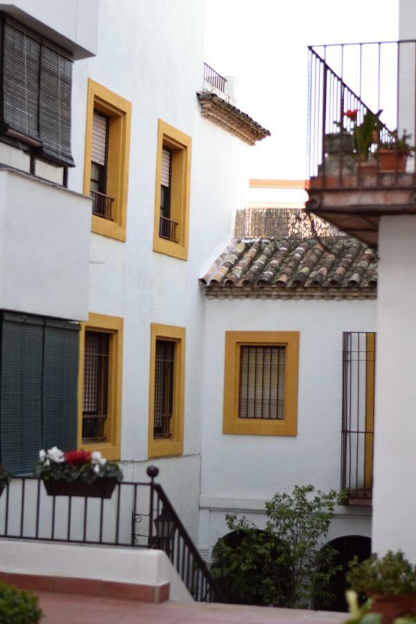 Apartamento Saravia Only Families コルドバ エクステリア 写真