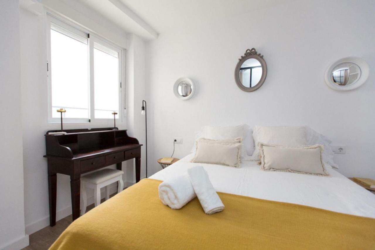 Apartamento Saravia Only Families コルドバ エクステリア 写真