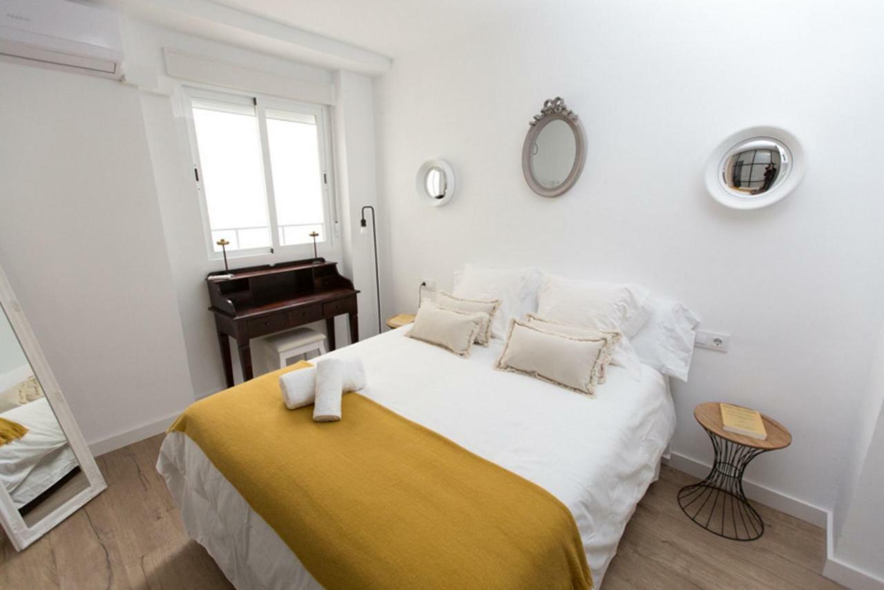 Apartamento Saravia Only Families コルドバ エクステリア 写真